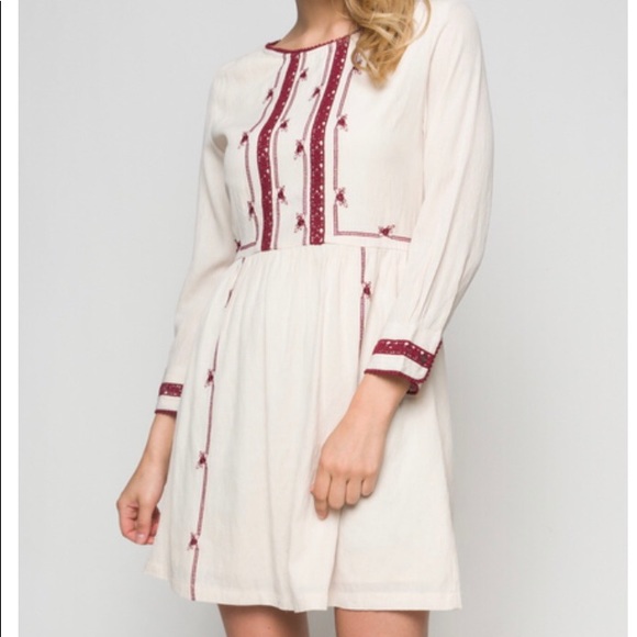 Women’s midi dress CROCHET TRIM DETAILS 3/4 SLEEVE - Picture 1 of 11